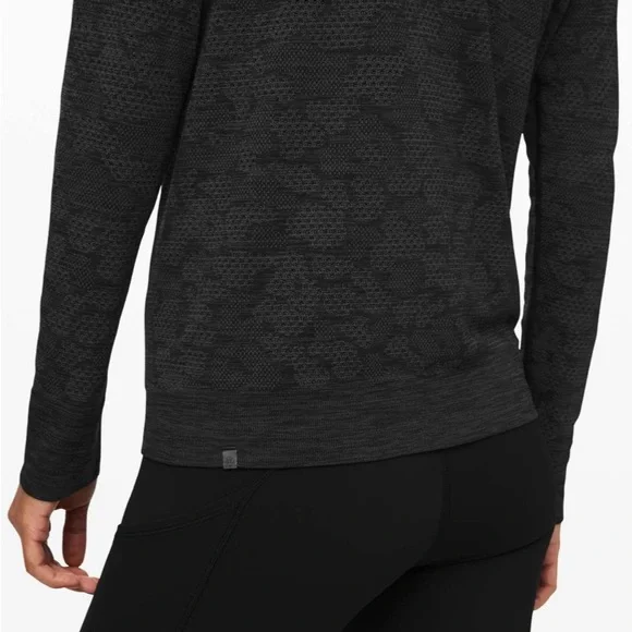 Lululemon Breeze by Long Sleeve - Picture 3 of 7